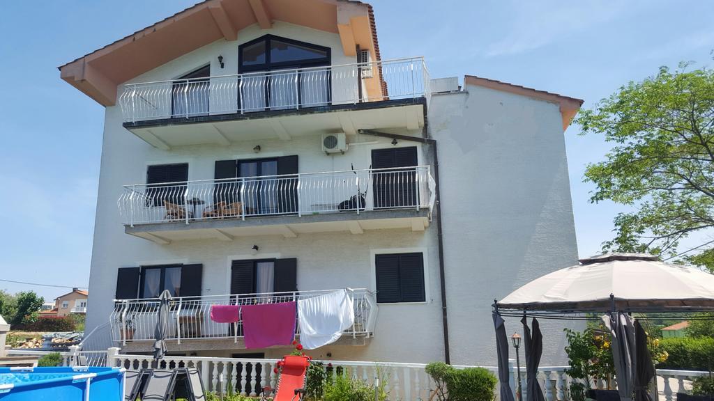 Apartments Valfontane 萨武德里亚 外观 照片